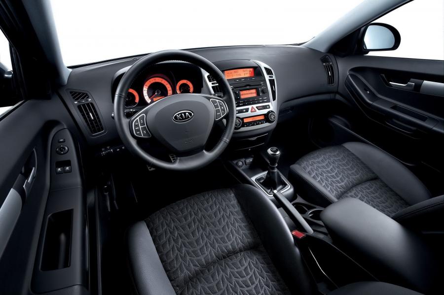  Kia pro_cee&rsquo;d 2008 года  (фото 94 из 182)